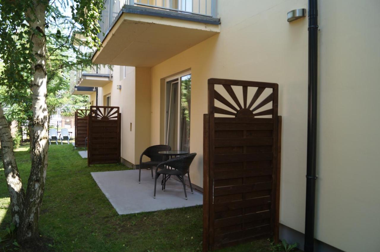 Bursztyn 2 Rewal Exterior foto