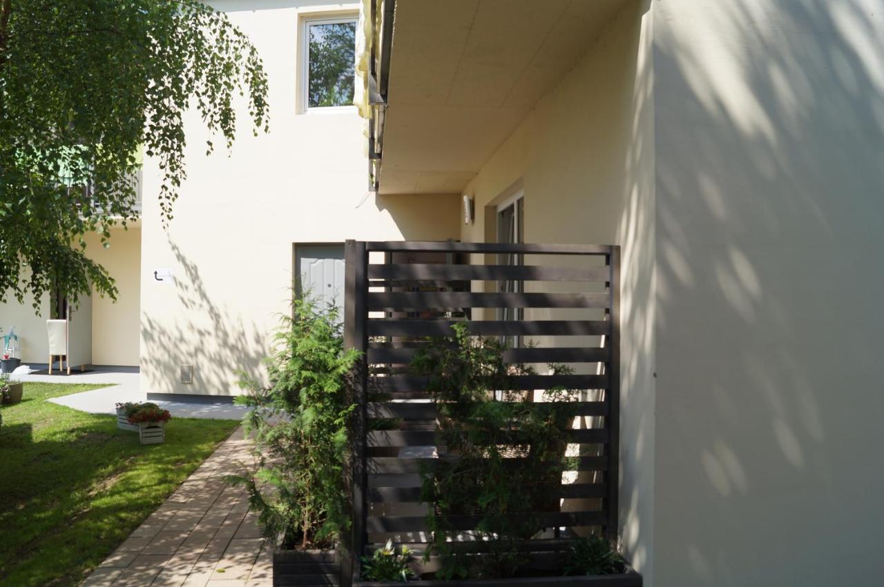 Bursztyn 2 Rewal Exterior foto